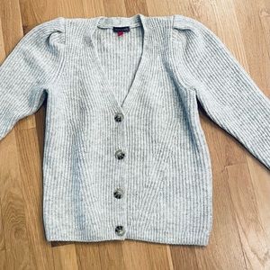 NWOT/VINCE CAMUTO Women’s Light Gray Puff Sleeve Button Knit Cardigan Small/